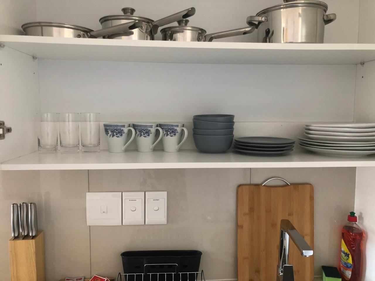 Urban Awe Apartment- Itowers 18Th Floor Γκαμπορόνε Εξωτερικό φωτογραφία